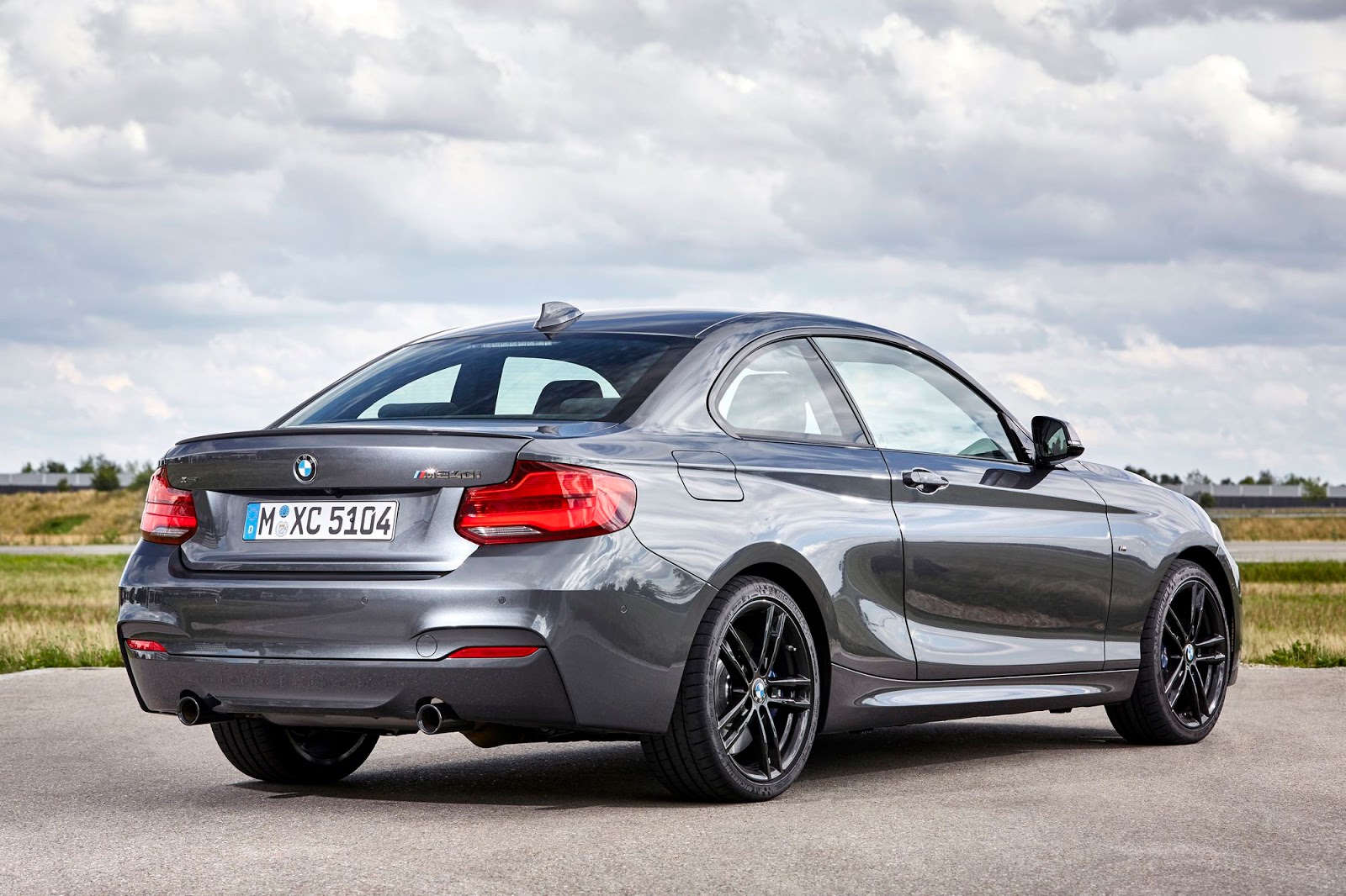 2018 bmw 2 series review