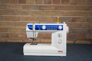 elna 320 sewing machine reviews