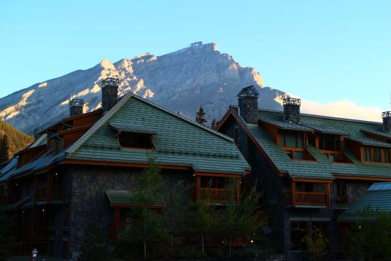 delta hotels banff royal canadian lodge review